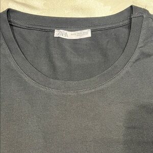 Zara Men's Charcoal Short Sleeve Tee like new